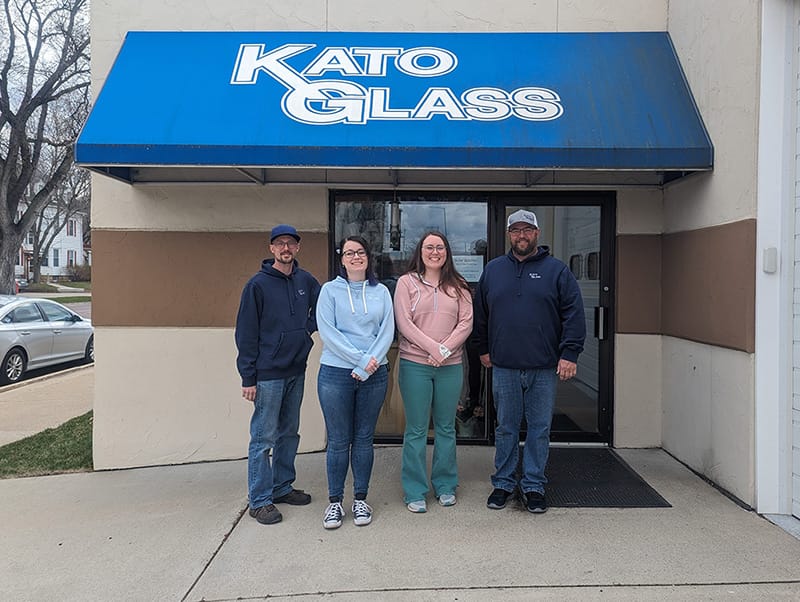 Kato Glass Team